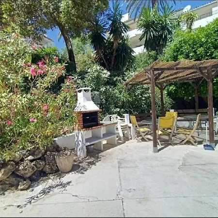 Pueblo Camelot Apartamento Manilva